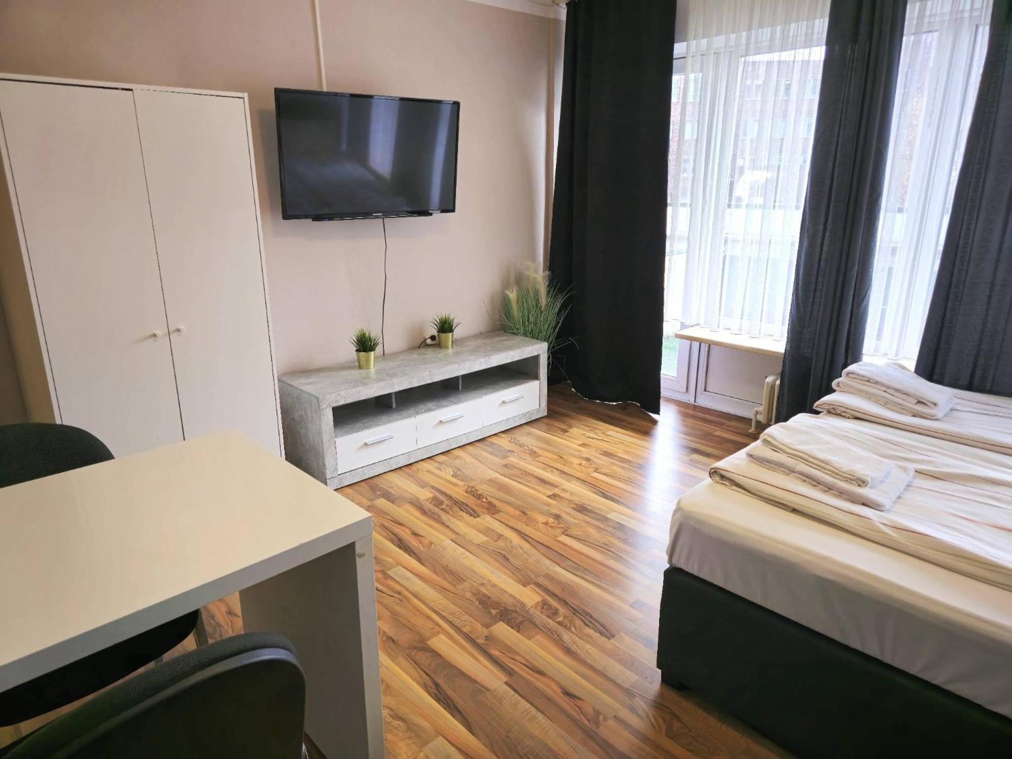 1,5-Zimmer Apartment Mit Balkon Am Hauptbahnhof Ноймюнстер Экстерьер фото
